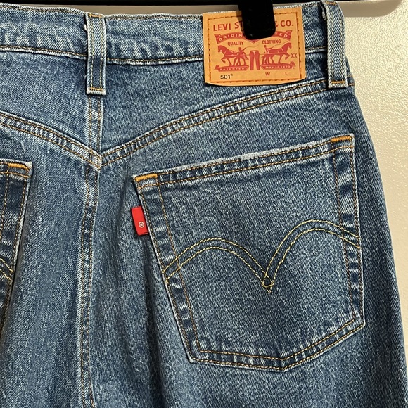 LEVI’S 501 - Picture 3 of 9